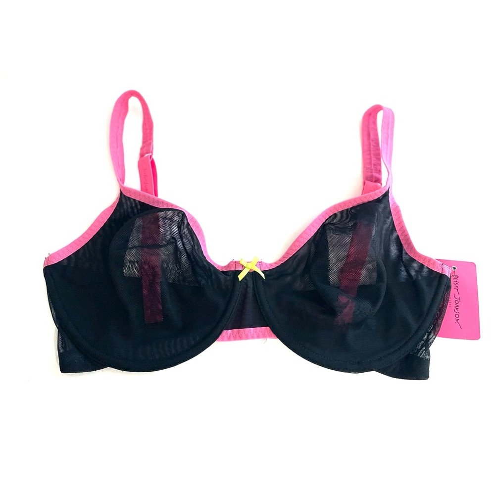 Betsey Johnson Intimates Black Mesh Bra. Size 32DD. NWT